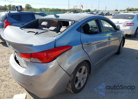 2013 Hyundai Elantra Gls z USA, uszkodzony, nr VIN KMHDH4AE7DU766460